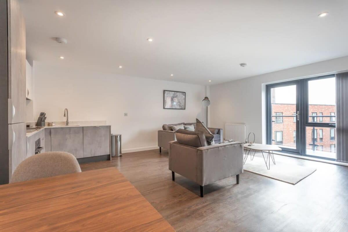 Stayzeni, Ouse Court York Smart 2 Bed Flat ภายนอก รูปภาพ