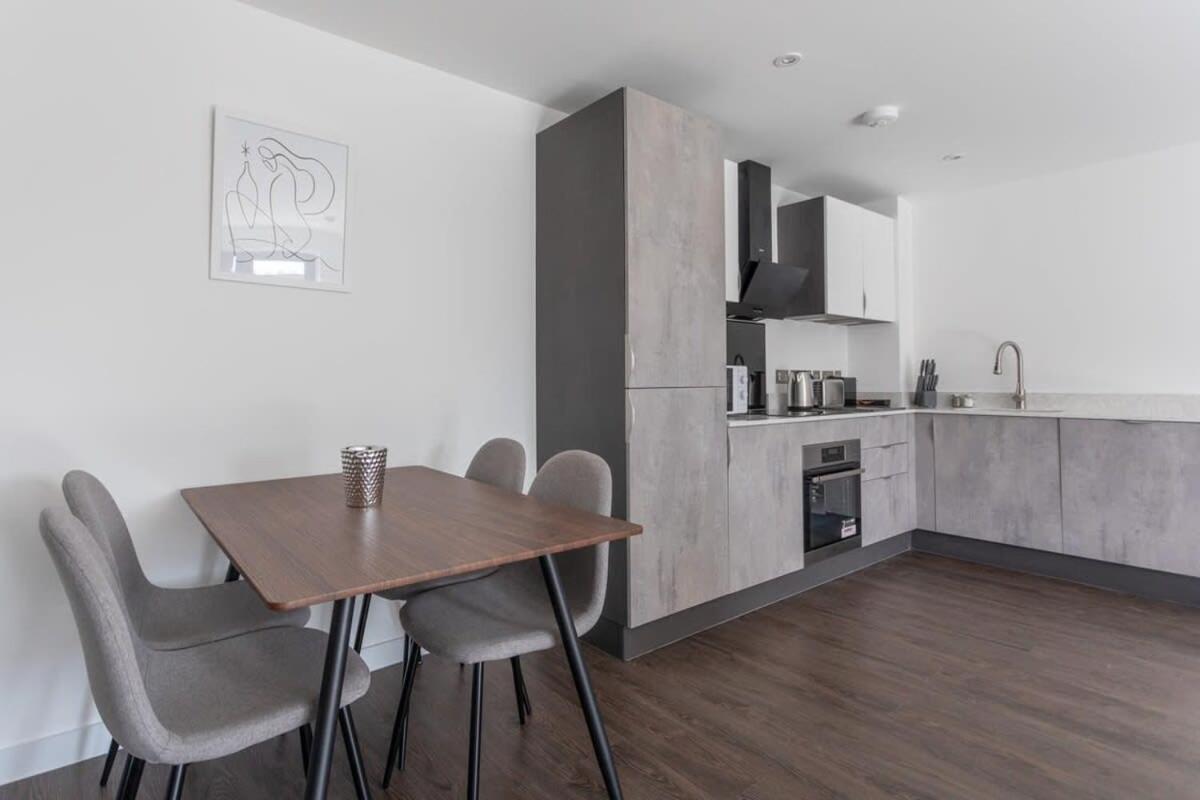 Stayzeni, Ouse Court York Smart 2 Bed Flat ภายนอก รูปภาพ